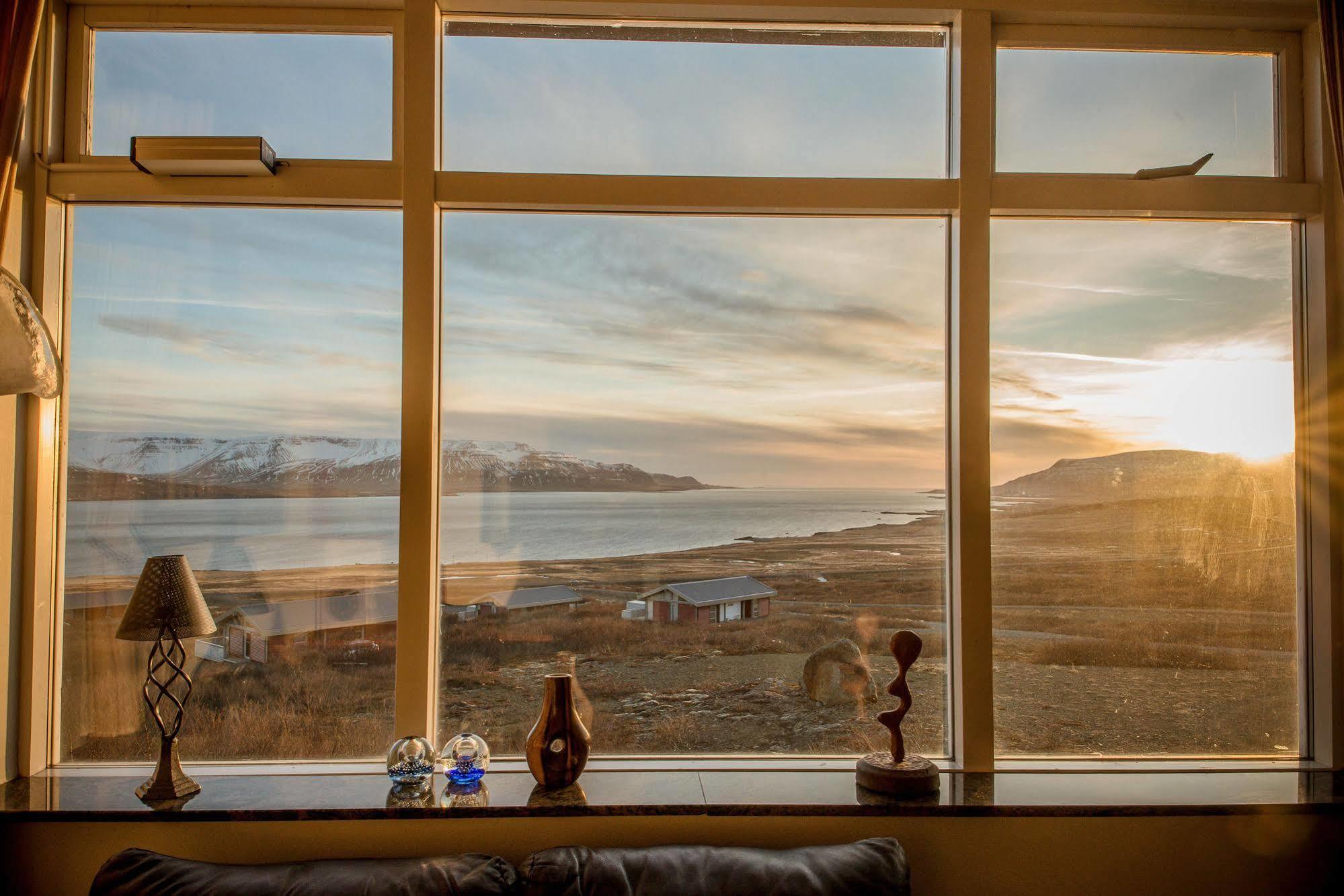 Hotel Glymur Hvalfjörður Buitenkant foto