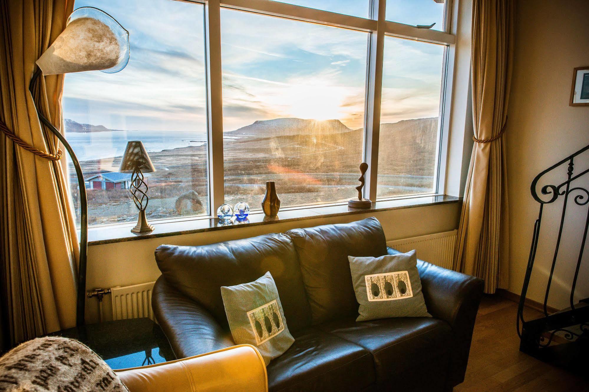 Hotel Glymur Hvalfjörður Buitenkant foto